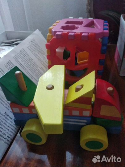 Развивающие игрушки