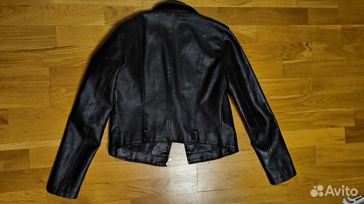 Кожаная косуха stradivarius