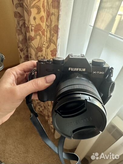 Цифровой фотоаппарат FujiFilm X-T20 kit 16-50