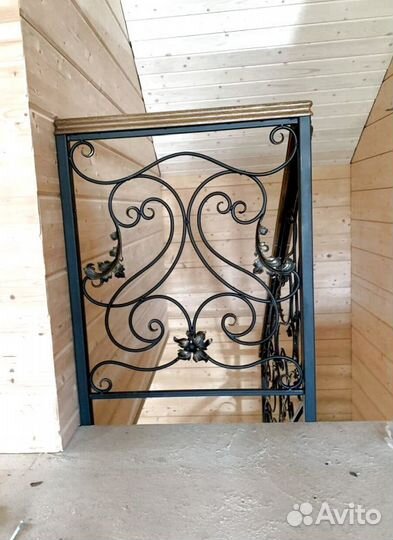 Прямая лестница на металлокаркасе