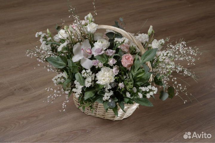 Цветы и букеты. Быстрая доставка в Москве и мо