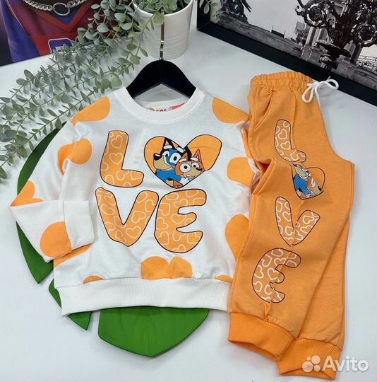 Костюм двойка на девочку 98-122