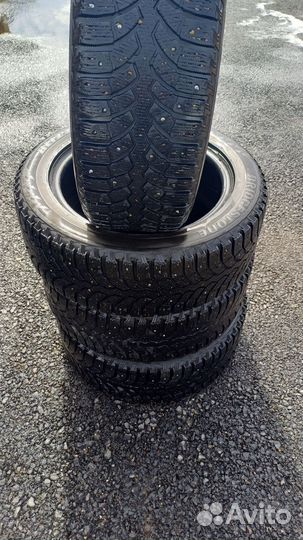 Bridgestone Blizzak Spike-01 205/55 R16 91T