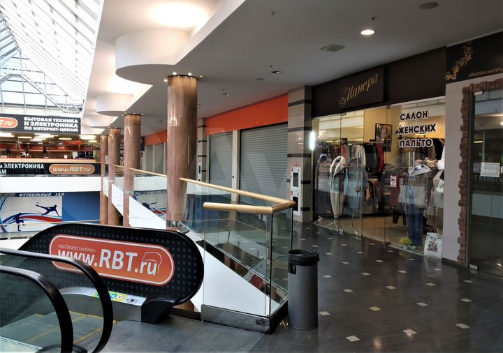 Этаж в торговом центре, 6300 м²