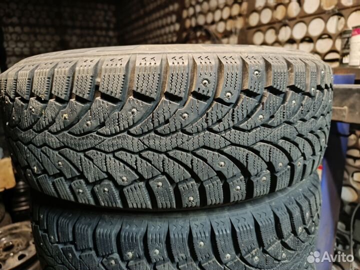 Pirelli Formula Ice 195/60 R15