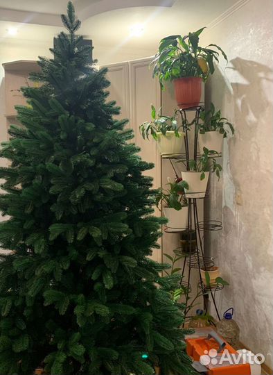Искусственная елка литая 180 см Тюменскаяя
