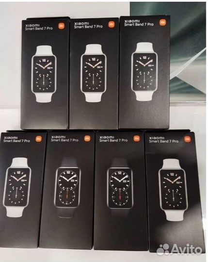 Фитнес-браслет Xiaomi SMART Band 7 Pro GL белые