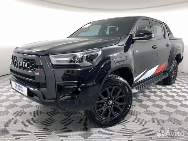 Toyota Hilux 2.8 AT, 2022, 96 км