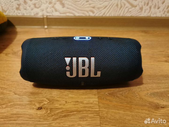 Колонка JBL charge 5