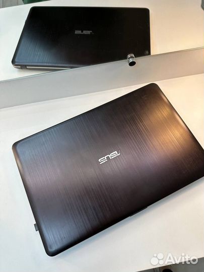 Asus
