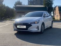 Hyundai Avante 1.6 AT, 2018, 84 000 км, с пробегом, цена 1 695 000 руб.