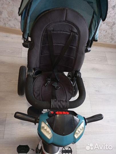 Трехколесный велосипед