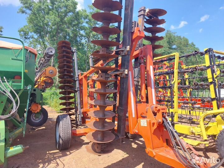 Борона Gregoire Besson XPRH, 2010