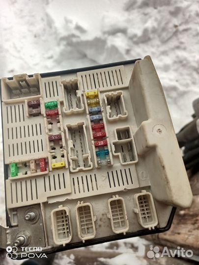 Блок предохранителей