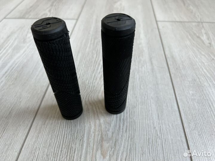 Грипсы для велосипеда