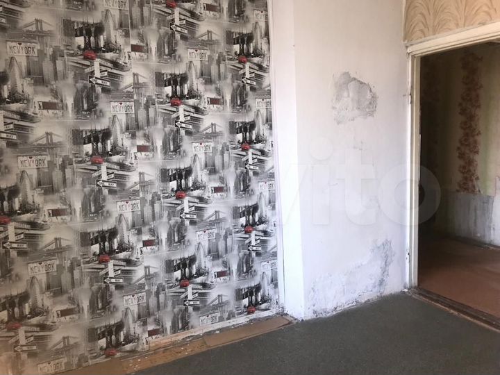 4-к. квартира, 68 м², 1/1 эт.