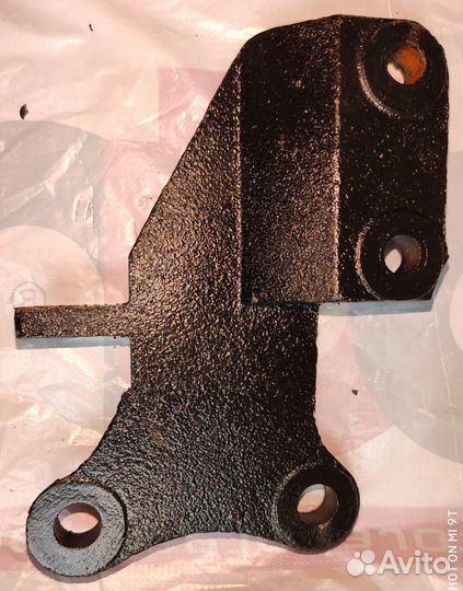 Кронштейн Гура газ-3302,2217,3110