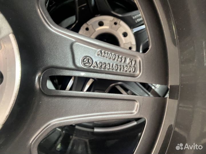 R19 Pirelli P Zero Gen-2 255/45, PCD 5x112 DIA 66.6