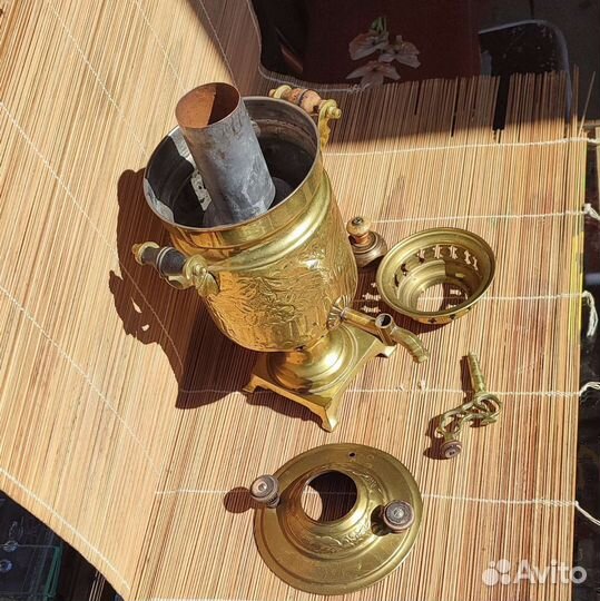 Самовар латунный,угольный.30.0 см