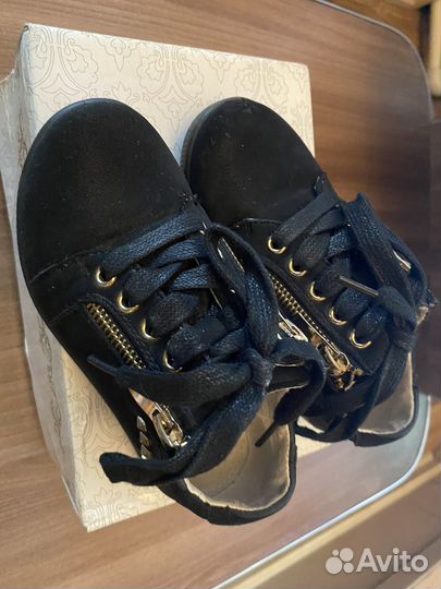 Туфли детские 27 размер