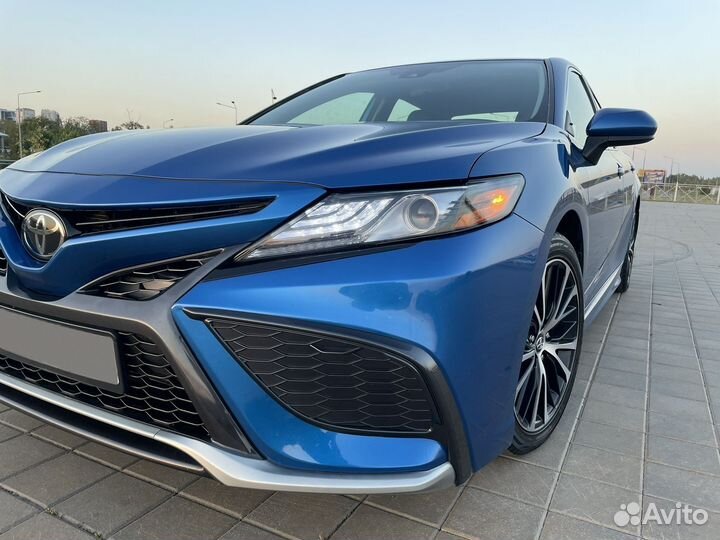 Toyota Camry, 2019