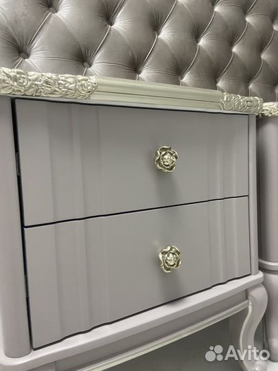 Тумбочки прикроватные новые