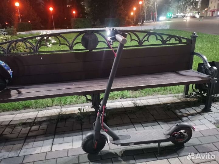 Электросамокат xiaomi m365 pro