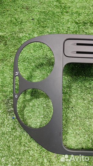 Рамка магнитолы volkswagen Golf Plus 2006