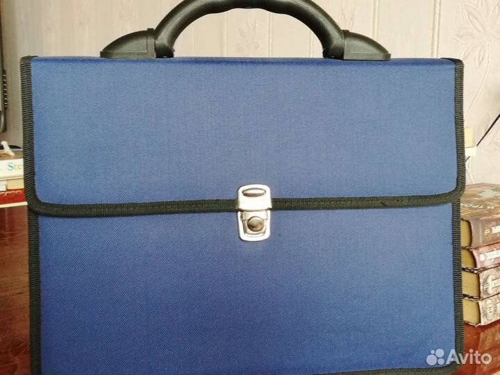 Рюкзак школьный, сумка спорт, портфель офисный