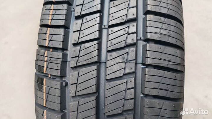 Hankook Vantra ST AS2 RA30 195/70 R15C 104R