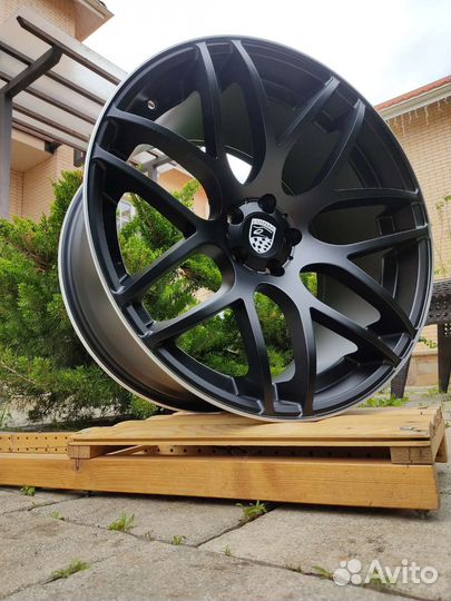 Диски черные литые R21 5*112 на BMW