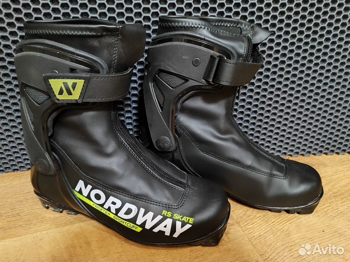 Лыжные ботинки nordway RS skate, размер RU 37.5