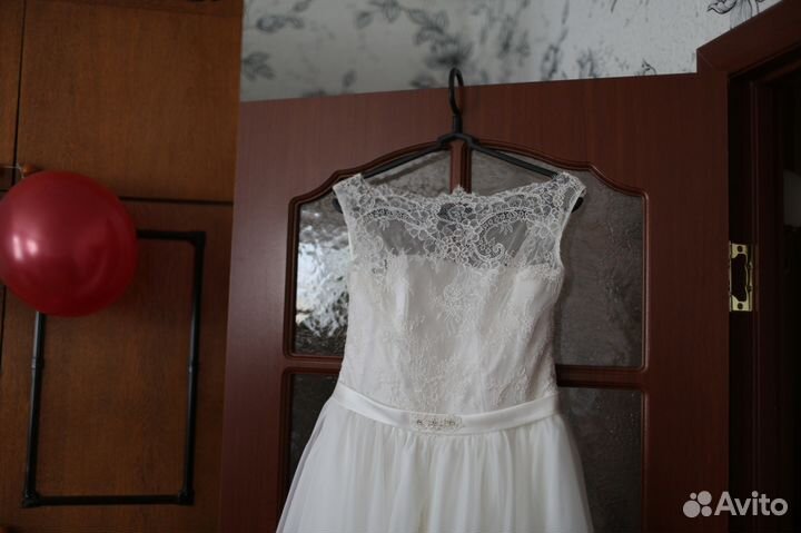 Продам свадебное платье