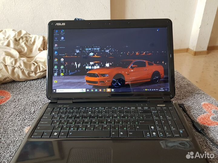 Ноутбук asus