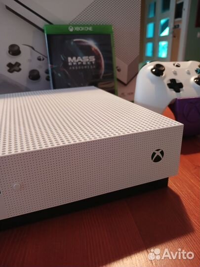 Xbox one s 1tb