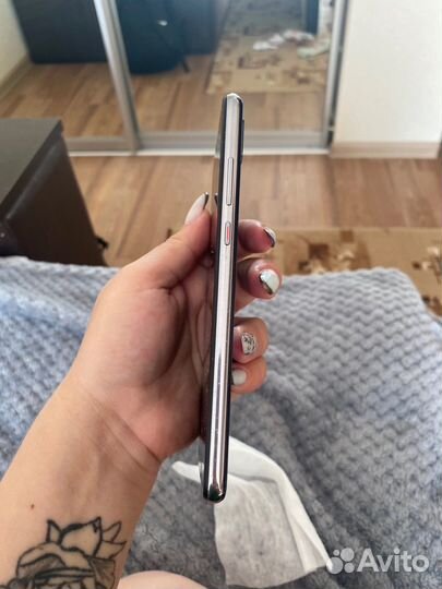 Телефон huawei