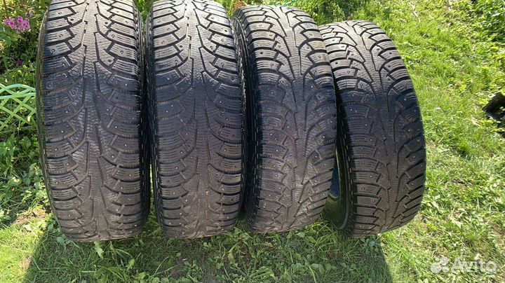 Nokian Tyres Hakkapeliitta 5 SUV 225/65 R17 106R