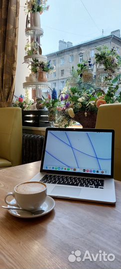 Apple MacBook Pro 15 2015 i7/16/ssd 256