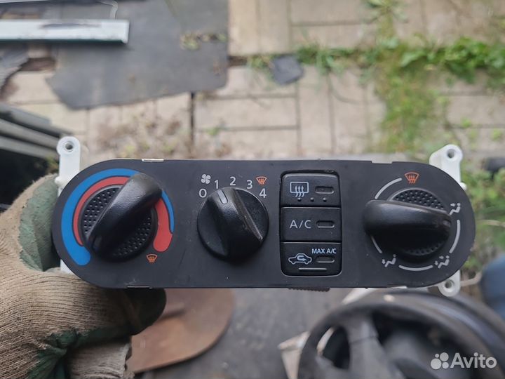 Блок управления печкой nissan almera n16