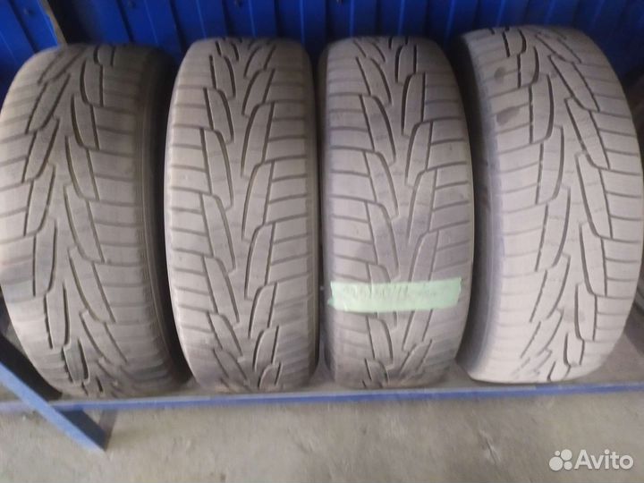 Kumho I'Zen KW31 235/60 R18
