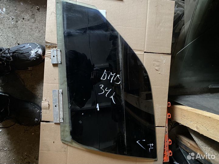 Стекло переднее левое BMW E-34