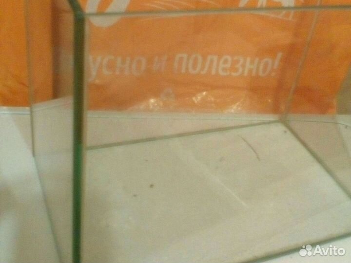 Компактный аквариум.стекло