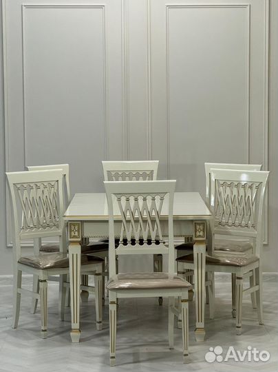 Кухонный стол. Доставка по всей России