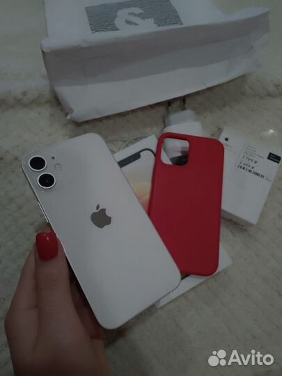 iPhone 12 mini, 64 ГБ