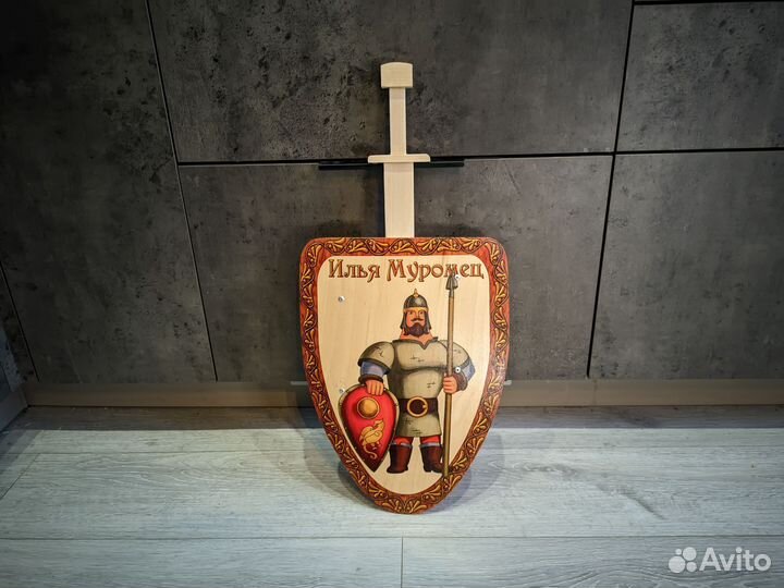 Меч и щит игрушка из дерева Илья Муромец