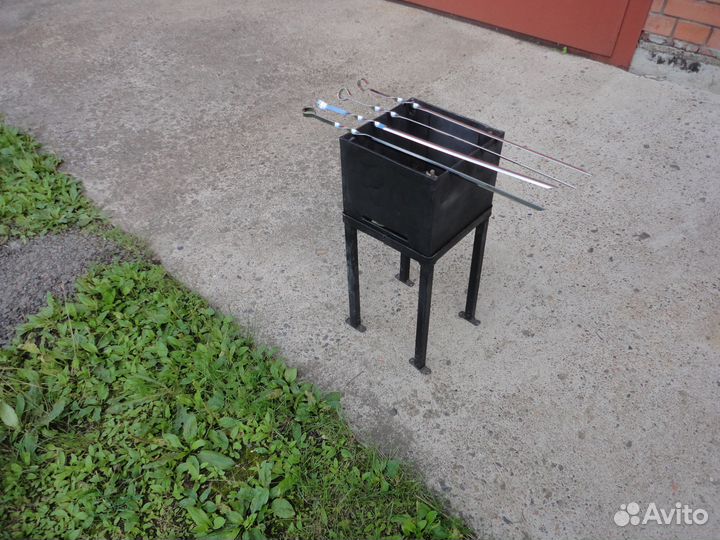 Печь. Казан и сковорода - чугун + коптильня