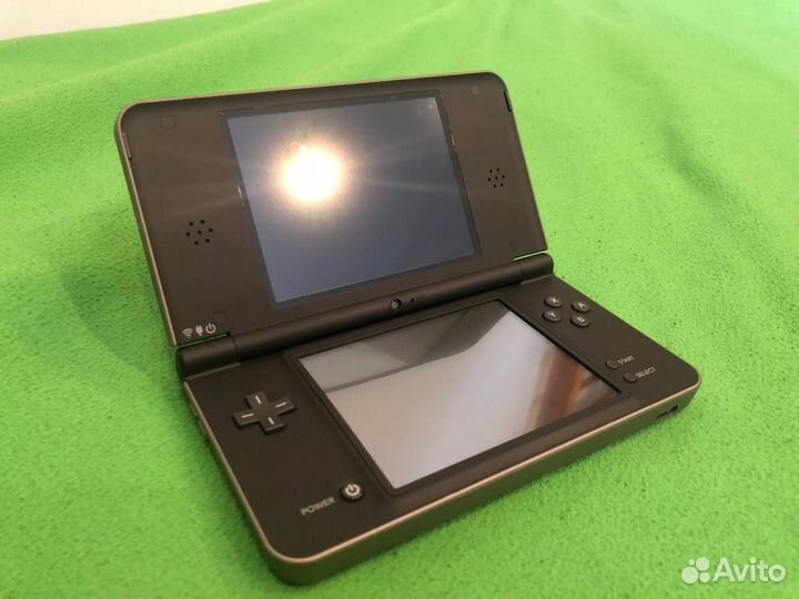 Nintendo dsi xl