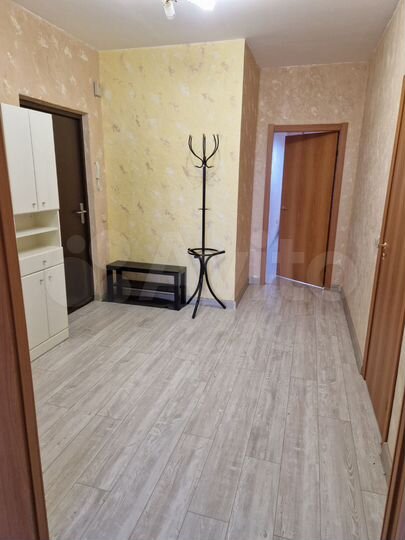 2-к. квартира, 64 м², 6/9 эт.