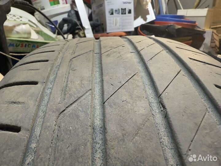 Bridgestone Turanza T001 225/55 R17