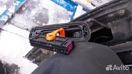 Дверь задняя правая volkswagen golf 5 (CDN20FT01)